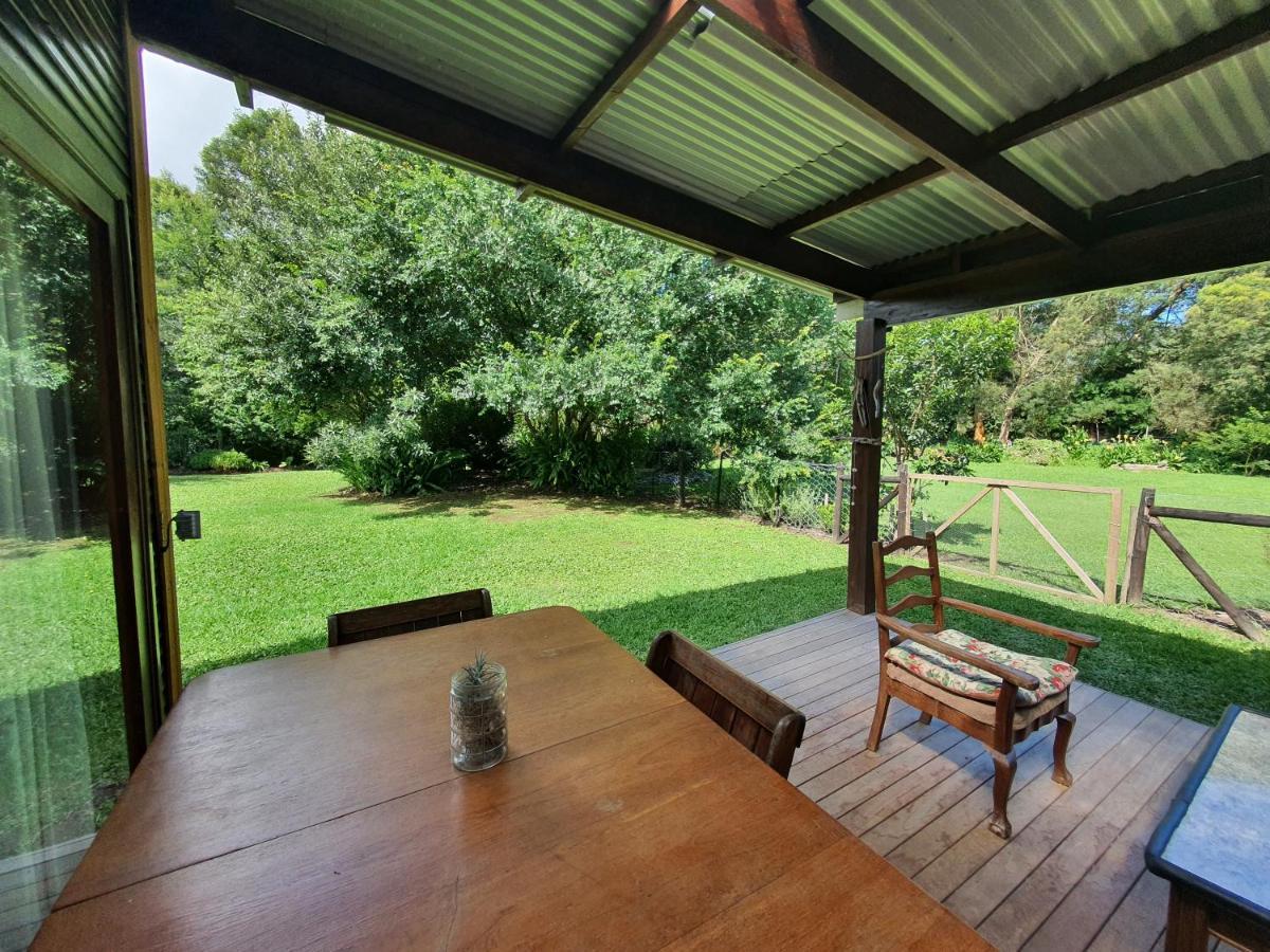 Beautiful Garden Cottage สตอร์มริเวอร์ ภายนอก รูปภาพ